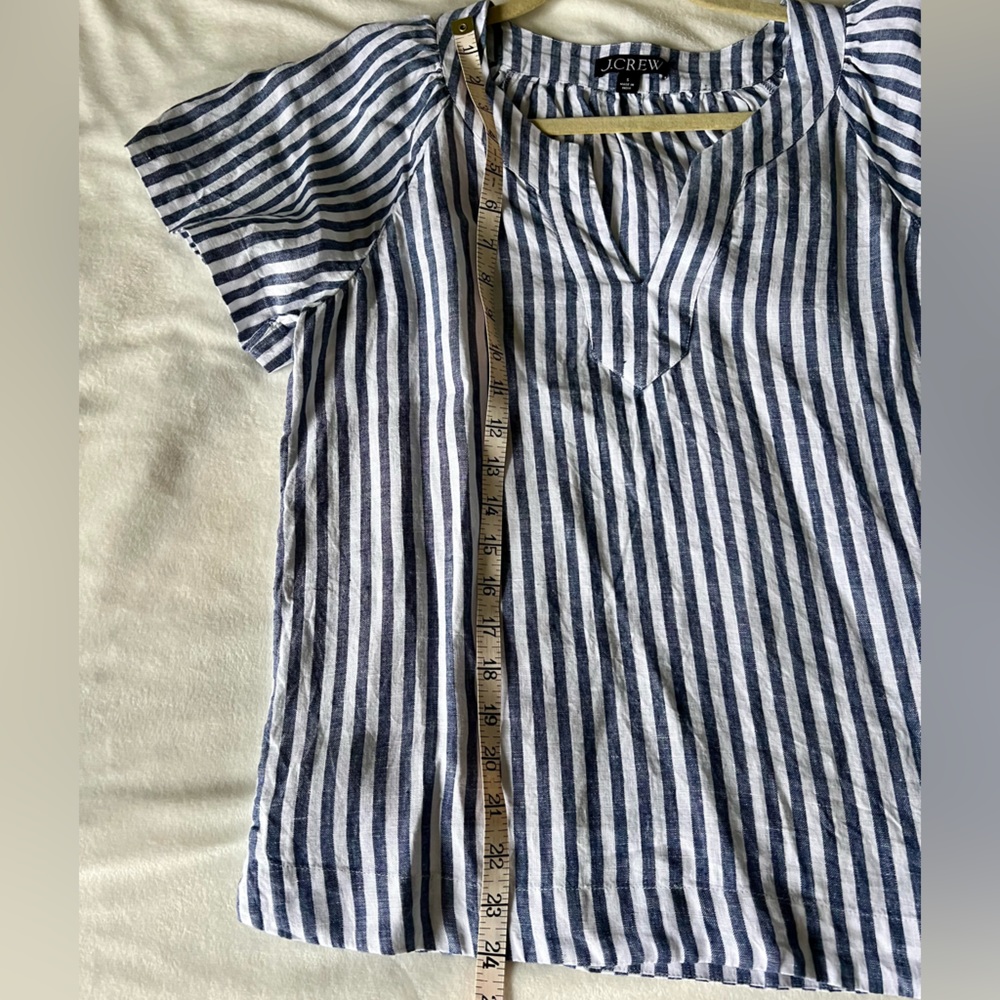 J Crew Flutter Sleeve V Neck Linen Top Navy Blue White Stripes- Size Small - Picture 11 of 12